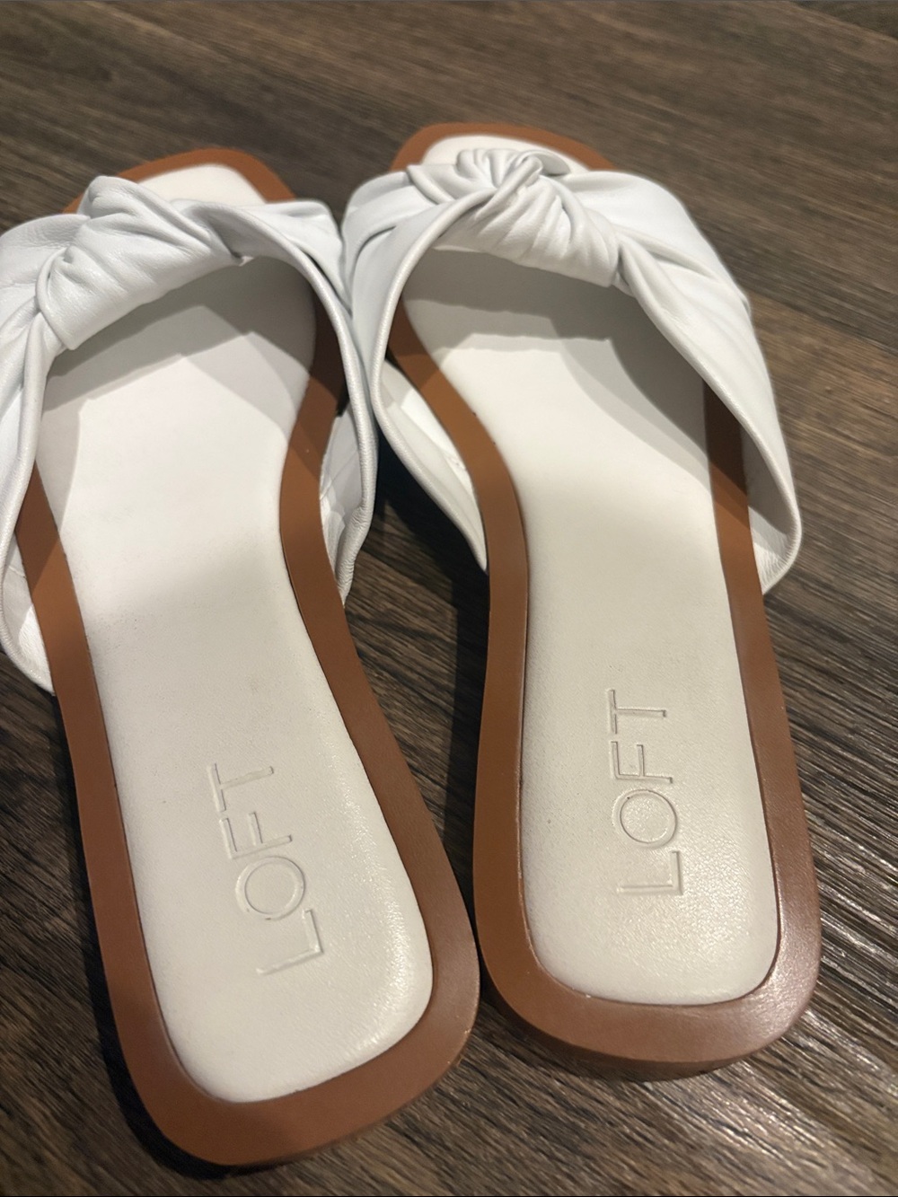 FREE in bundle LOFT White Knotted Slide Mules with Tan Trim 10 sandal - Picture 2 of 5